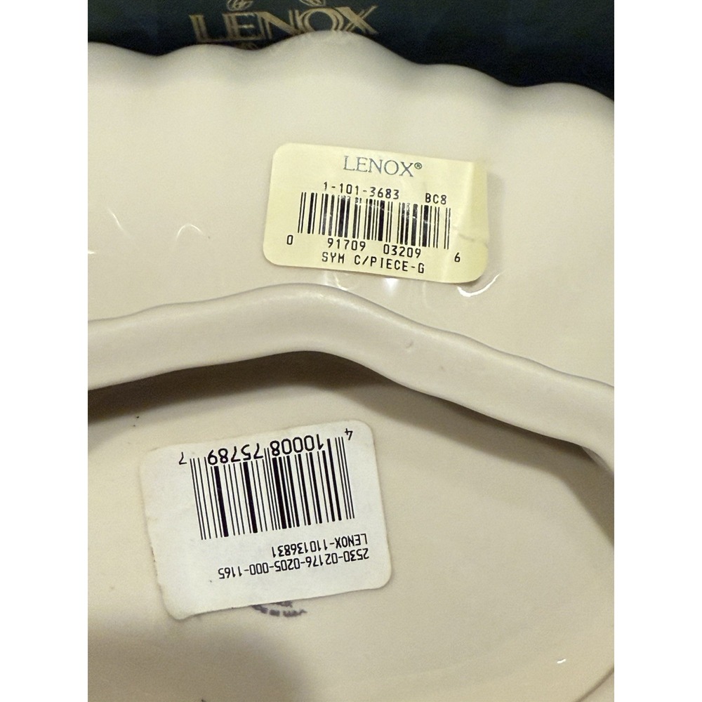 NIB Lenox Symphony 11" Scalloped Oval Centerpiece Serving Bowl 24K Gold Trim USA - Picture 5 of 9